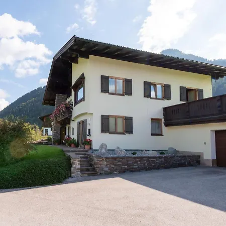 In Tyrol 100 M To The Mountain Railway Апартаменты *