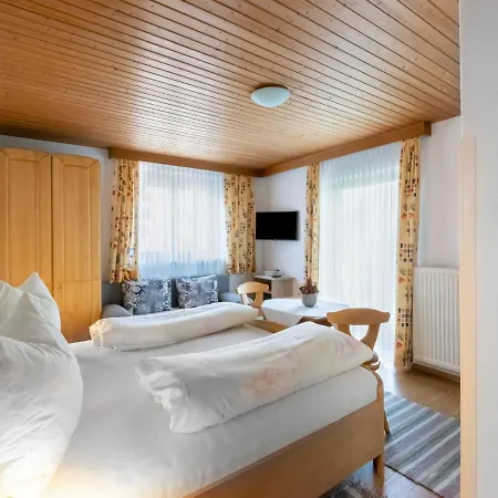 Апартаменты In Tyrol 100 M To The Mountain Railway Иттер